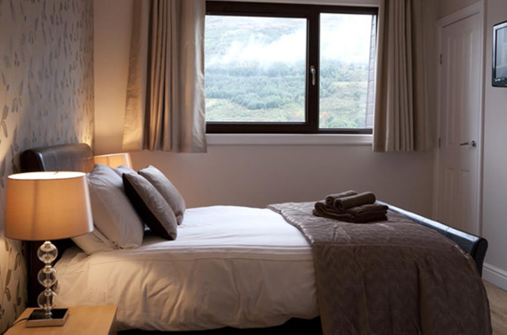 Ben Arthur'S Bothy Luxury Flat Arrochar Room photo